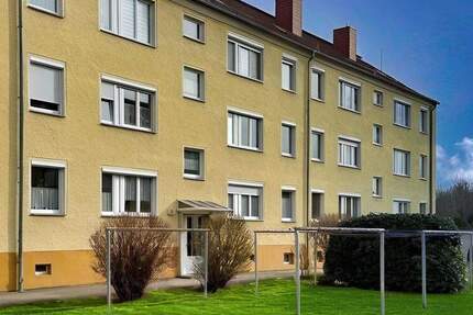 Wohnung Oschersleben - 3 Zimmer, 55 m&sup2;, 55.000&euro; | Angebot:25899385