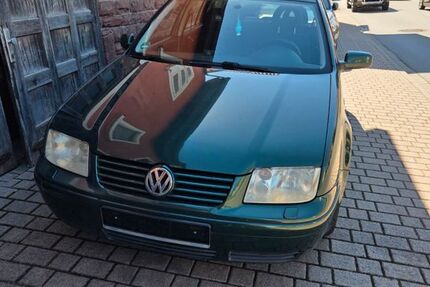 VW Bora 154.738 km 2.900 &euro; Mosbach 74821