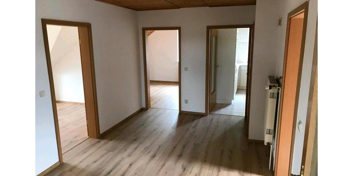 Dachgeschoßwohnung Eggesin - 4 Zimmer, 95 m&sup2;, 522&euro; | Angebot:24806638
