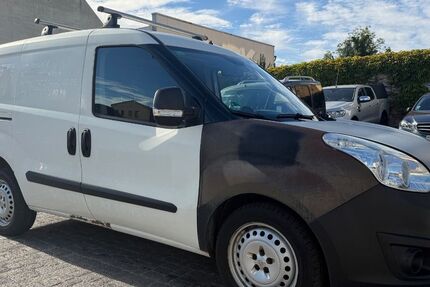 Opel Combo 240.000 km 2.990 &euro; Magdeburg 39112
