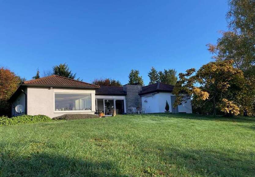 Haus zum Kaufen in Gundelsheim 799.000 € 219.97 m²