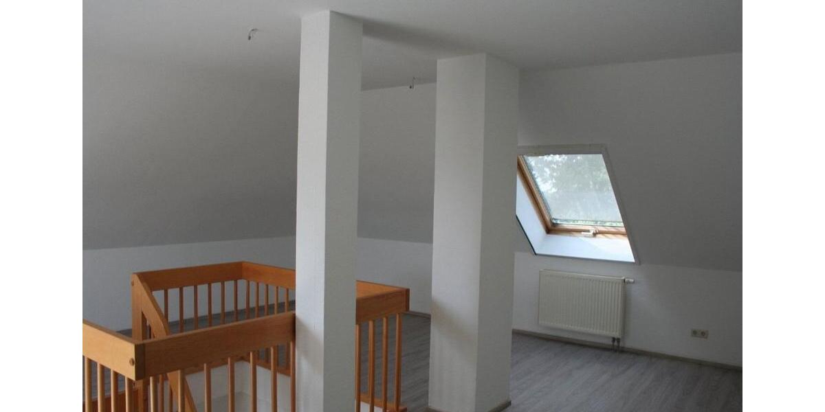 Maisonettenwohnung Elsterwerda - 3 Zimmer, 109 m&sup2;, 905&euro; | Angebot:25395929