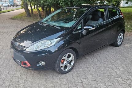 Ford Fiesta 226.700 km 2.300 &euro; Mönchengladbach 41238