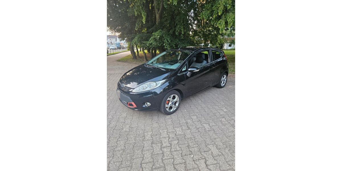 Ford Fiesta 226.700 km 2.300 &euro; Mönchengladbach 41238