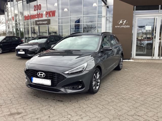 i30