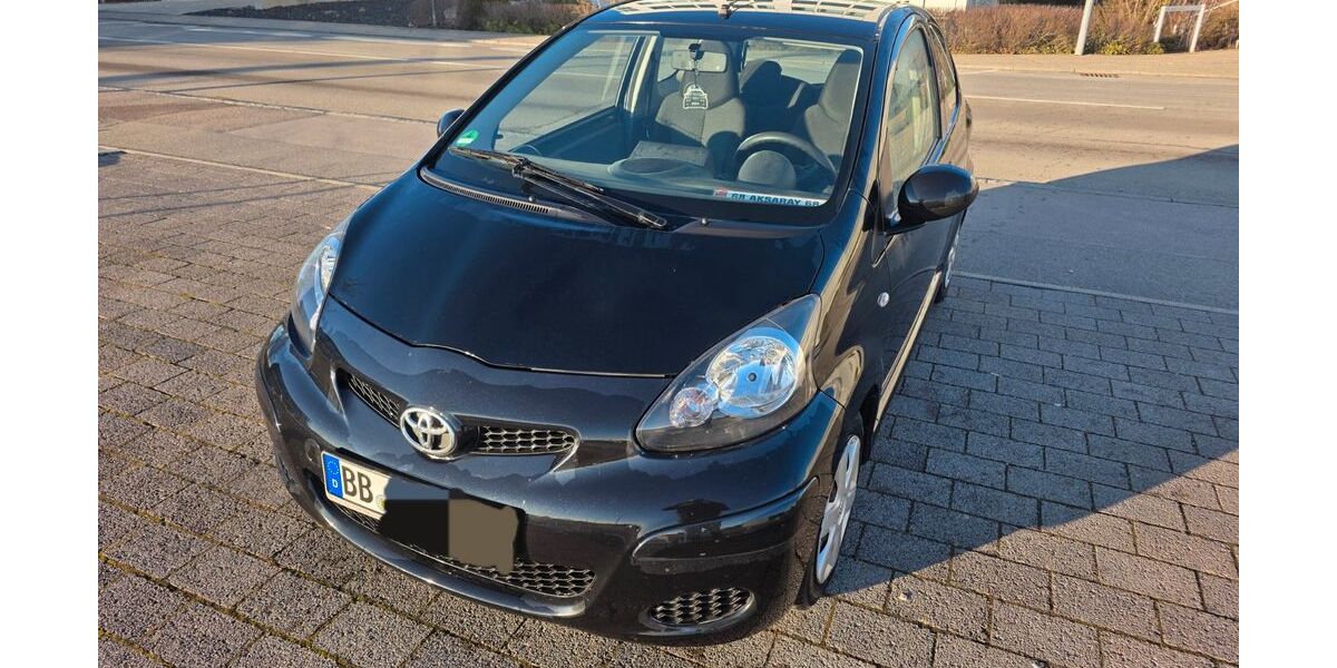 Toyota Aygo (X) 113.450 km 2.950 &euro; Schönaich 71101