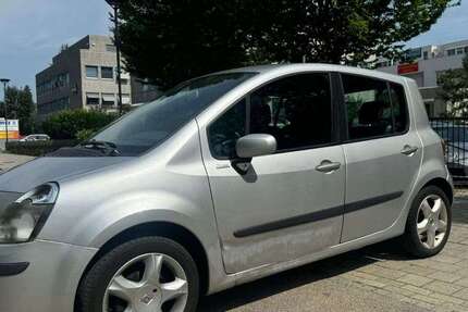 Renault Modus 120.000 km 500 &euro; Riemerling 85521