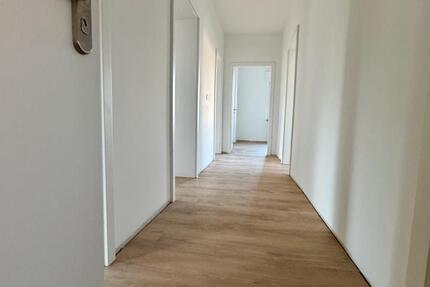 Wohnung Nickenich - 4 Zimmer, 90 m&sup2;, 850&euro; | Angebot:25055487