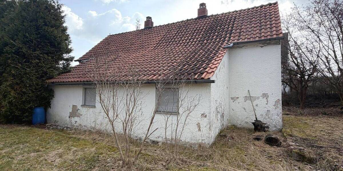 Einfamilienhaus Selb - 2 Zimmer, 80 m&sup2;, 65.000&euro; | Angebot:26305776