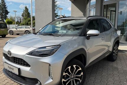 Toyota Yaris Cross 24.625 km 24.699 &euro; Königsbrunn / Augsburg 86343