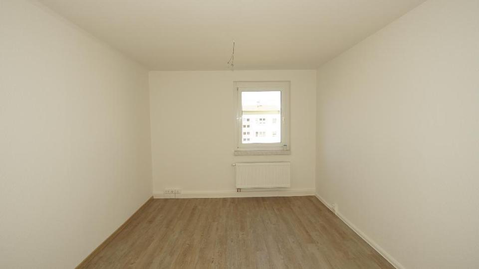 Etagenwohnung Dippoldiswalde - 3 Zimmer, 74 m&sup2;, 493&euro; | Angebot:25103367