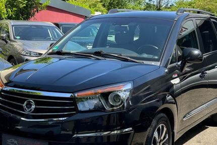 SsangYong Rodius 140.000 km 9.990 &euro; Castrop-Rauxel 44575