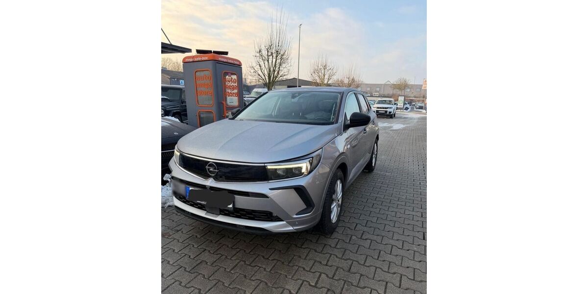Opel Grandland (X) 65.000 km 19.800 &euro; Moers 47441