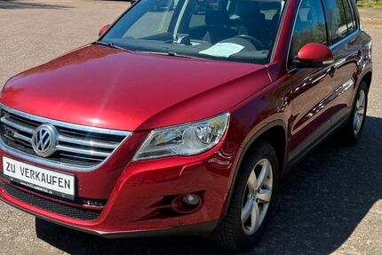 VW Tiguan 222.761 km 4.999 &euro; Delmenhorst 27751