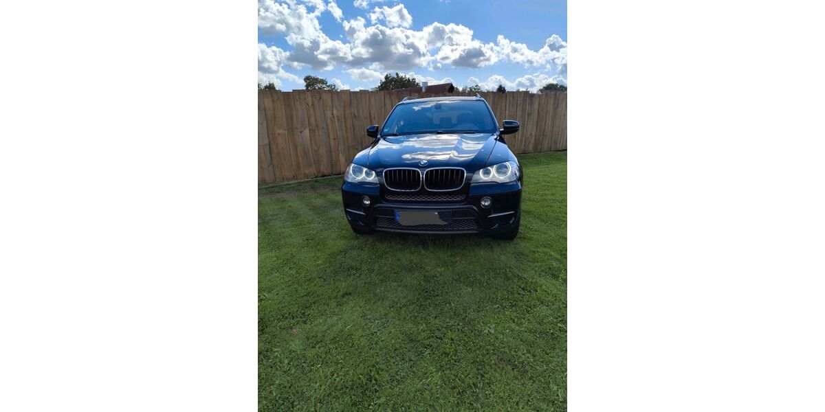 BMW X5 292.883 km 8.299 &euro; Vieritz 14715