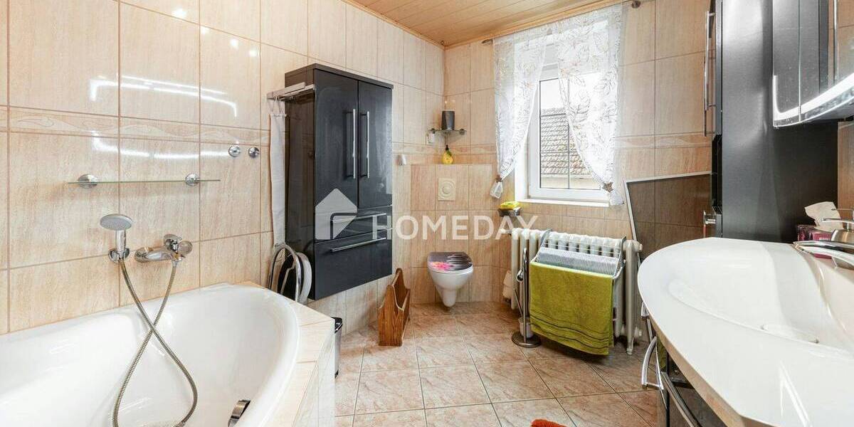 Doppelhaushälfte Paulinenaue - 4 Zimmer, 147 m&sup2;, 399.000&euro; | Angebot:25699196