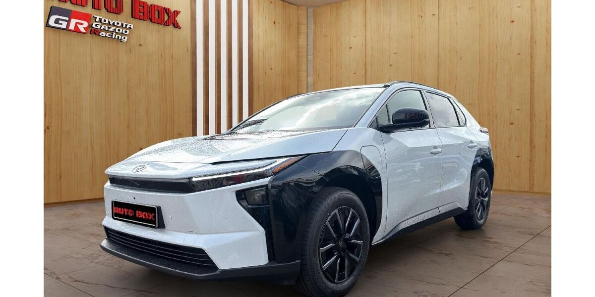 Toyota bZ4X 1.001 km 47.950 &euro; Bremerhaven 27580