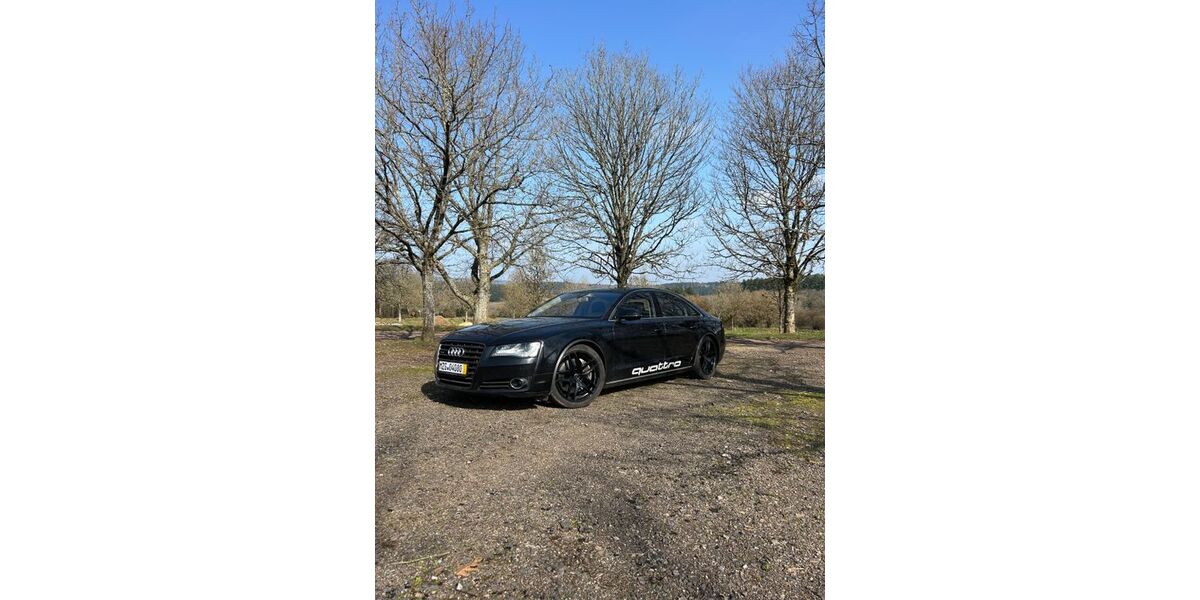 Audi A8 156.443 km 20.000 &euro; Losheim am see 66679