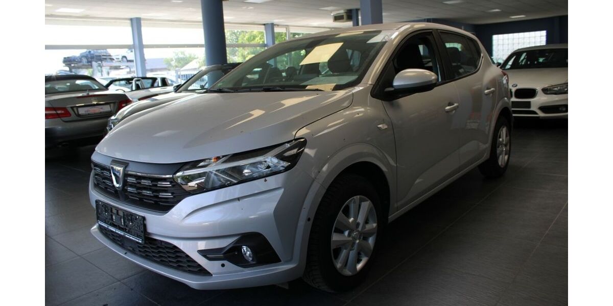 Dacia Sandero 9.380 km 13.980 &euro; Euskirchen 53881