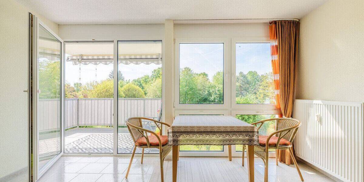 Etagenwohnung Singen - 3 Zimmer, 87 m&sup2;, 280.000&euro; | Angebot:26820438