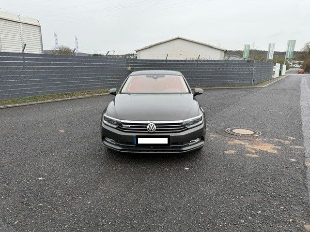 VW Passat 260.000 km 13.590 &euro; Menden 58710