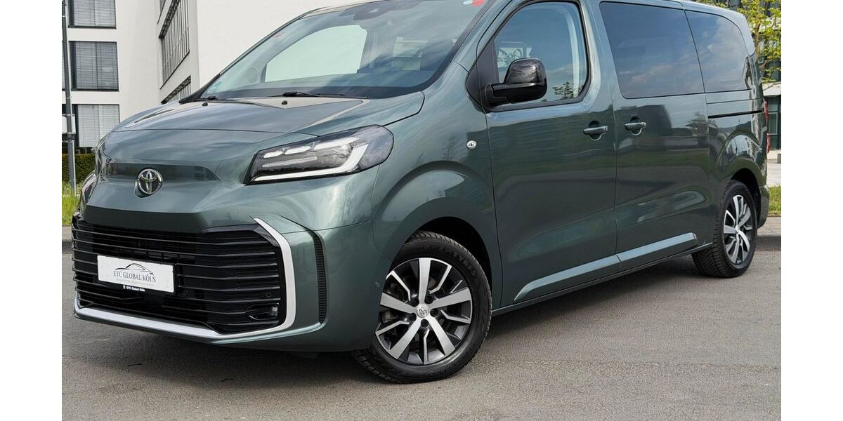 Toyota Proace (Verso) 14.000 km 37.000 &euro; Köln (Ostheim) 51107