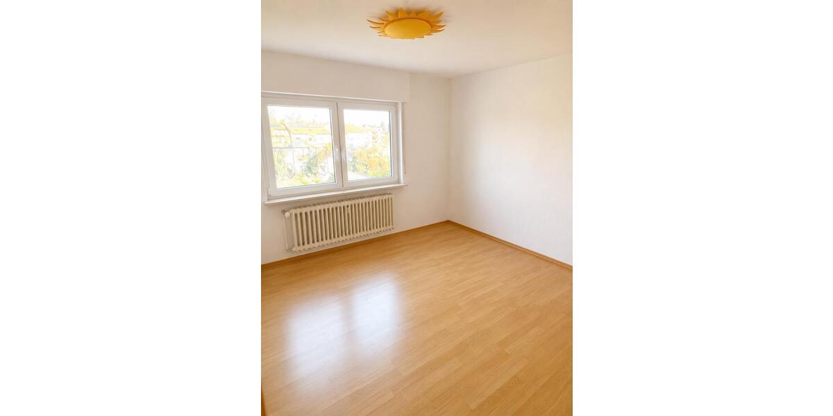 Etagenwohnung Aalen Unterkochen - 4 Zimmer, 105 m&sup2;, 269.000&euro; | Angebot:26770377