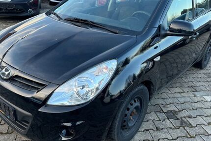 Hyundai i20 123.654 km 2.790 € Achstetten 88480