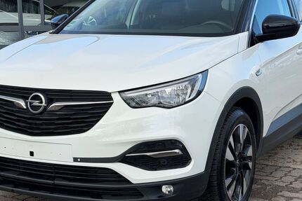 Opel Grandland (X) 69.000 km 14.990 &euro; BLUMENTHAL 24241