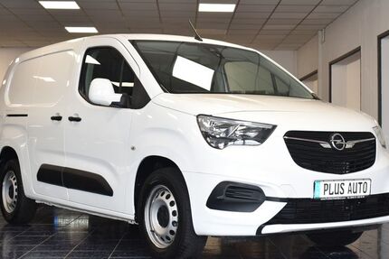 Opel Combo 61.673 km 12.470 € Nürnberg 90431