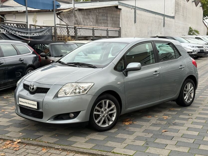 Toyota Auris 180.000 km 3.899 € Ludwigshafen am Rhein 67071
