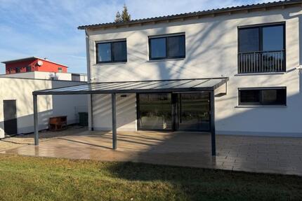 Provisionsfrei. Freistehendes Haus am Waldrand. Sofort einziehen. zimmer