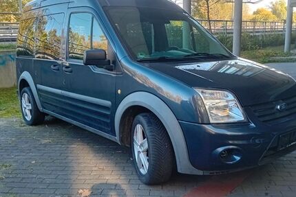 Ford Tourneo Connect 297.000 km 3.500 € Potsdam 14473