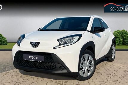 Toyota Aygo (X) 1.500 km 17.490 &euro; Leer 26789