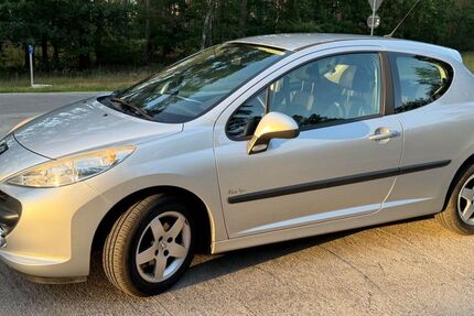 Peugeot 207 59.500 km 3.700 &euro; Grünheide 15537