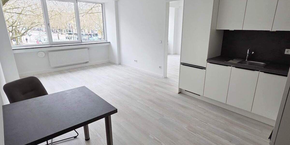 Modernes City-Apartment mit Neubau-Ausstattung, Einbauküche, neues Bad mit Walk-In-Dusche, Aufzug 2 zimmer
