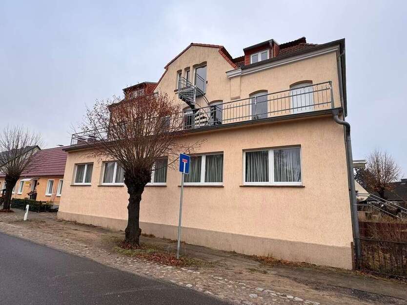 Haus zum Kaufen in Templin 749.000 € 555 m²