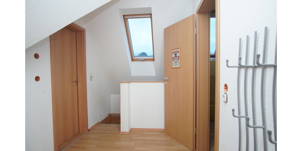 Ihr Zuhause, Ihr Panorama – Wohnen mit traumhafter Aussicht - Einfamilienhaus Porta Westfalica | Angebot:13564854