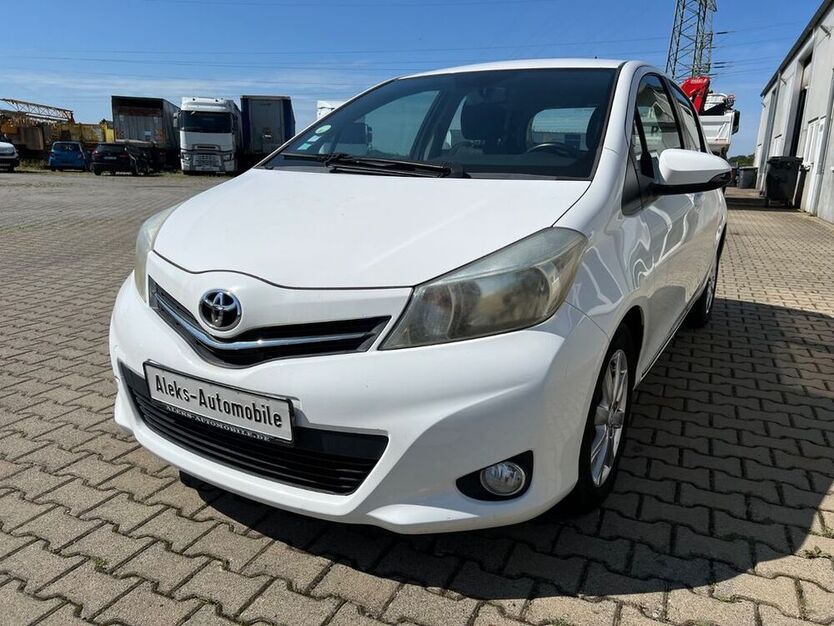 Yaris