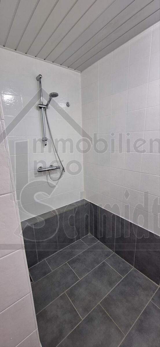 Familienfreundlicher Bungalow in sehr guter Lage! 6 zimmer