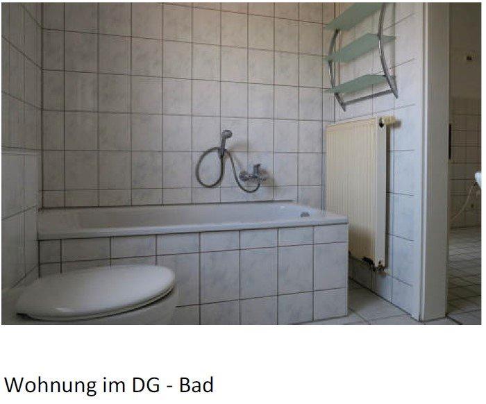 Dachgeschoßwohnung Arnstadt - 4 Zimmer, 82 m&sup2;, 656&euro; | Angebot:26413445