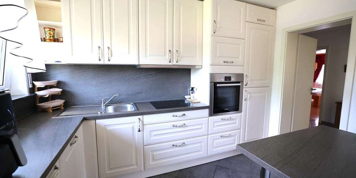 Etagenwohnung Kaiserslautern Einsiedlerhof - 4 Zimmer, 124 m&sup2;, 250.000&euro; | Angebot:26882144