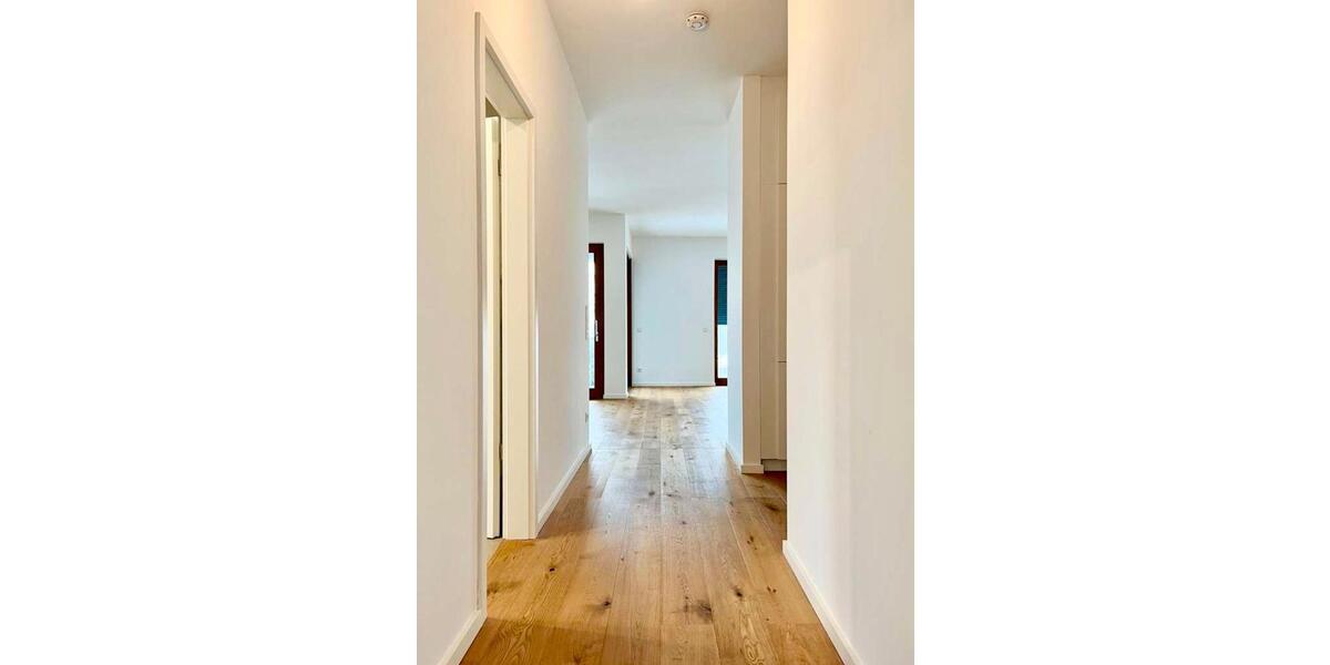 Etagenwohnung Wildau - 3 Zimmer, 95 m&sup2;, 1.330&euro; | Angebot:26649670