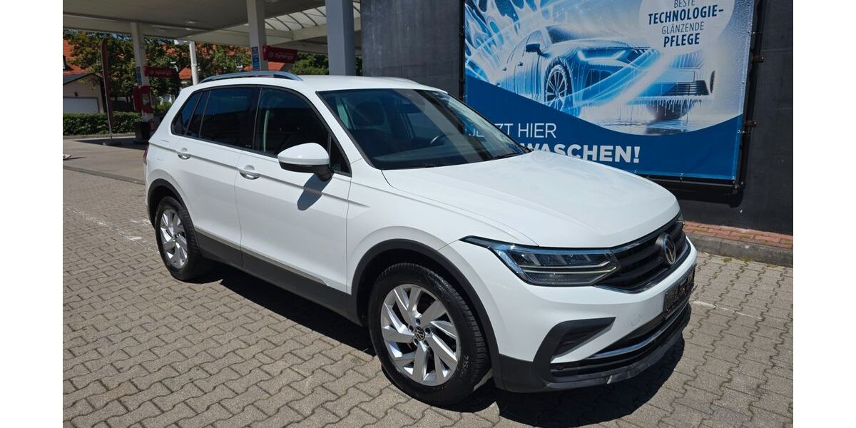 VW Tiguan 79.000 km 16.999 &euro; Garching 85748