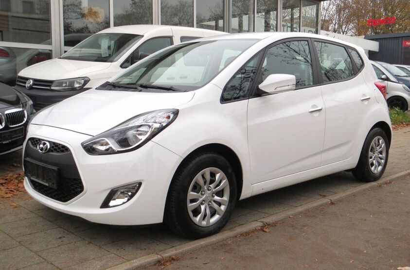 Hyundai ix20 38.850 km 12.999 € München 81825