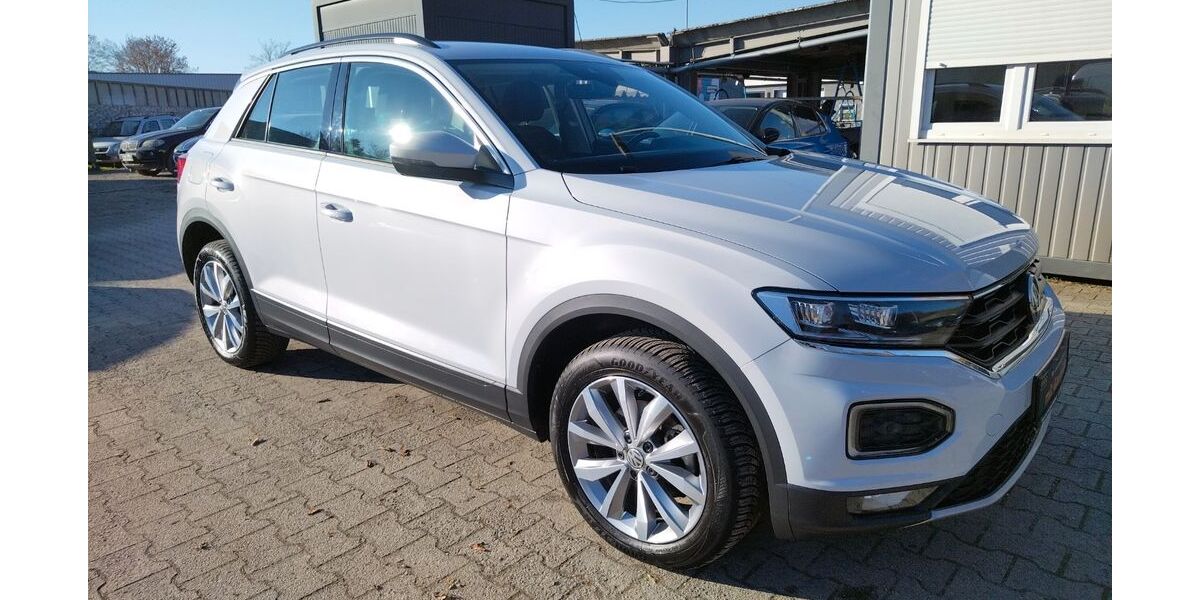 VW T-Roc 62.000 km 17.300 € Diepoldshofen 88299