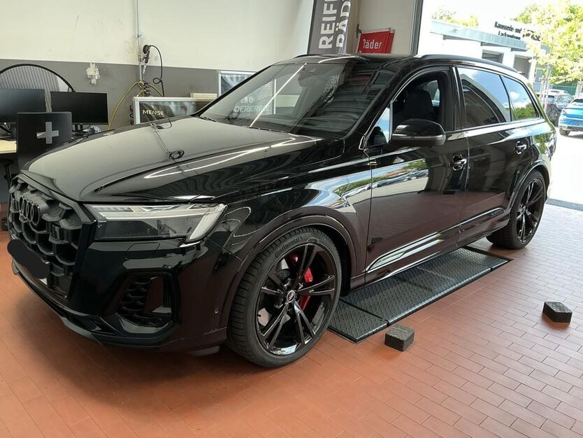 Q7