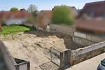 Schönes Grundstück, großes Baufenster für 1 bis 3 Häuser
