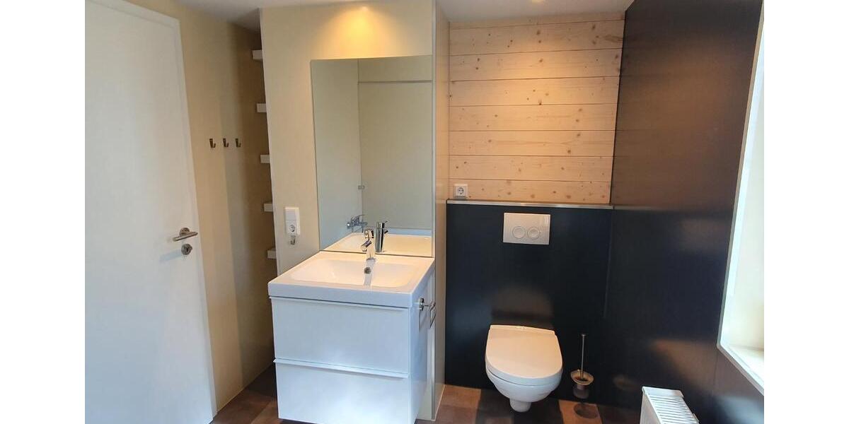 Einfamilienhaus Ruhla - 6 Zimmer, 180 m&sup2;, 950&euro; | Angebot:25608035