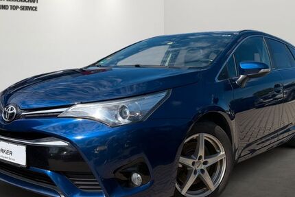 Toyota Avensis 237.660 km 7.500 &euro; Pirna bei Dresden 01796